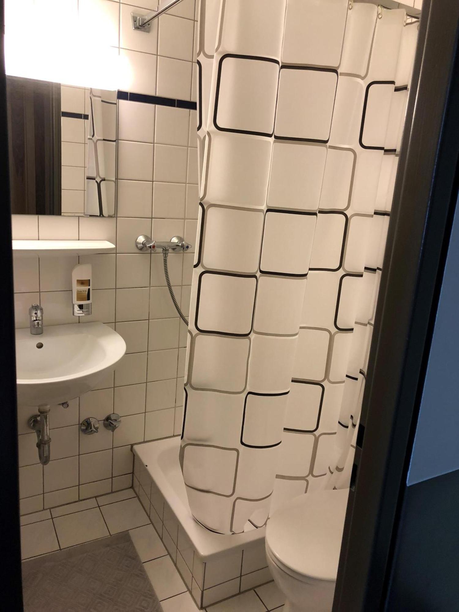 Bayrischer Hof Krefeld Oda fotoğraf